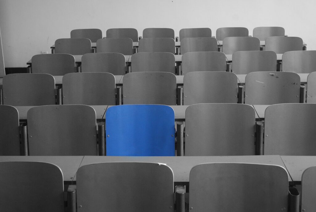 La importancia de Conocer a tu audiencia al defender tu trabajo de fin de grado